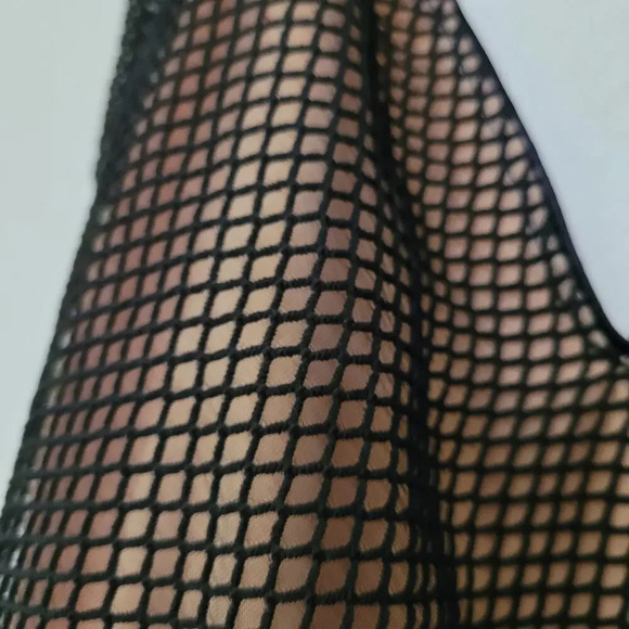 NWT Cosmopolitan Women's One Piece Bodysuit Size M Black-Nude 100% Polyester - Picture 5 of 10